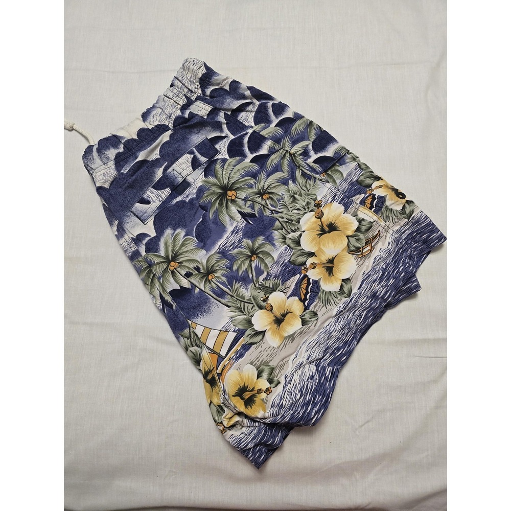 Tommy Bahama Swim Trunks Mens Medium Floral Hawaiian Board Shorts Beach Swimwear